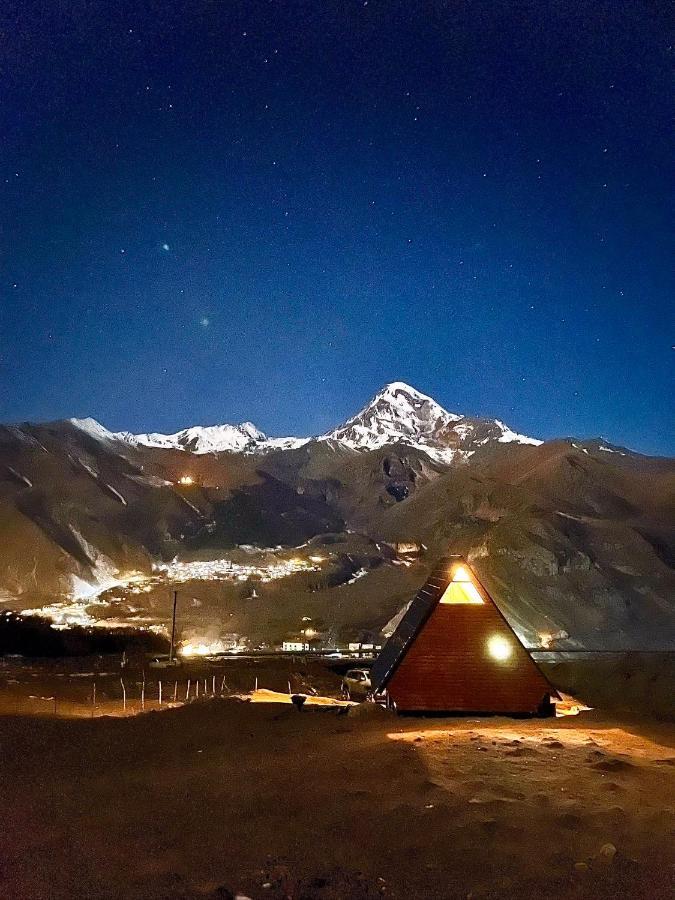 Alone Cottage Kazbegi Eksteriør bilde