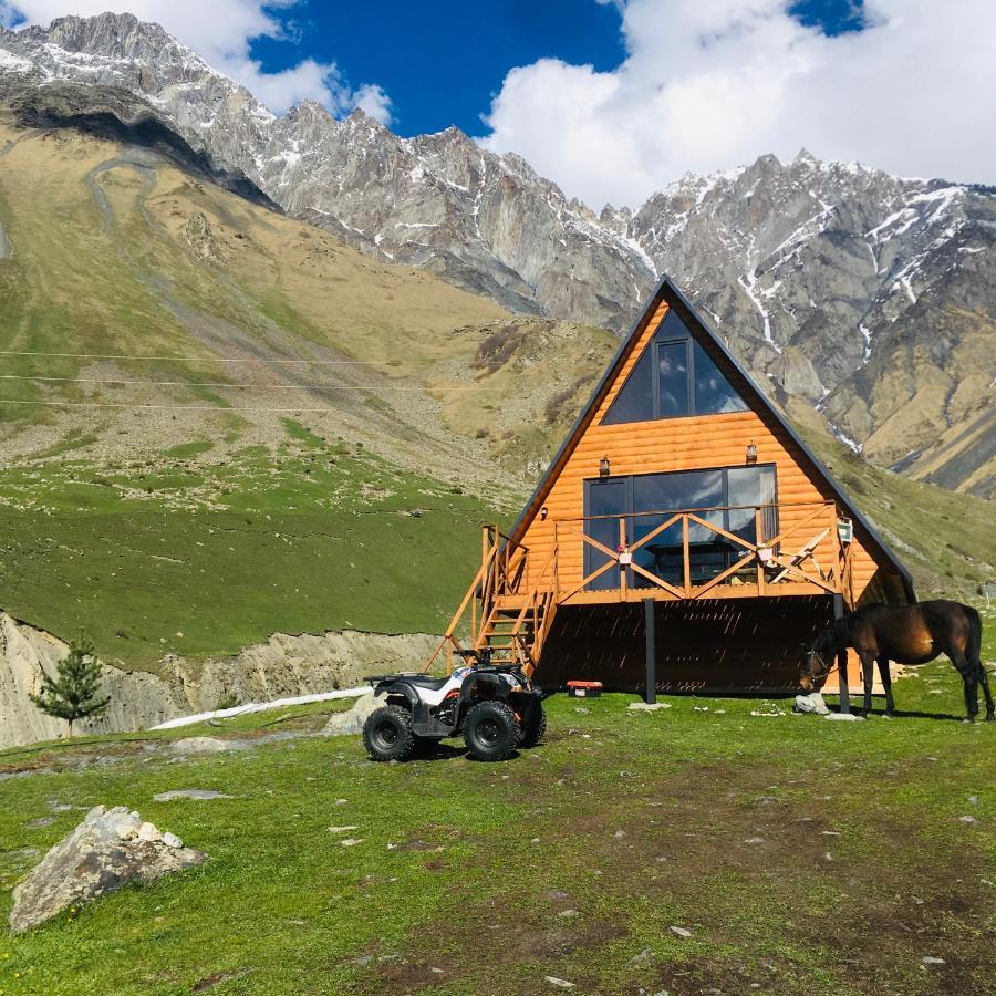 Alone Cottage Kazbegi Eksteriør bilde