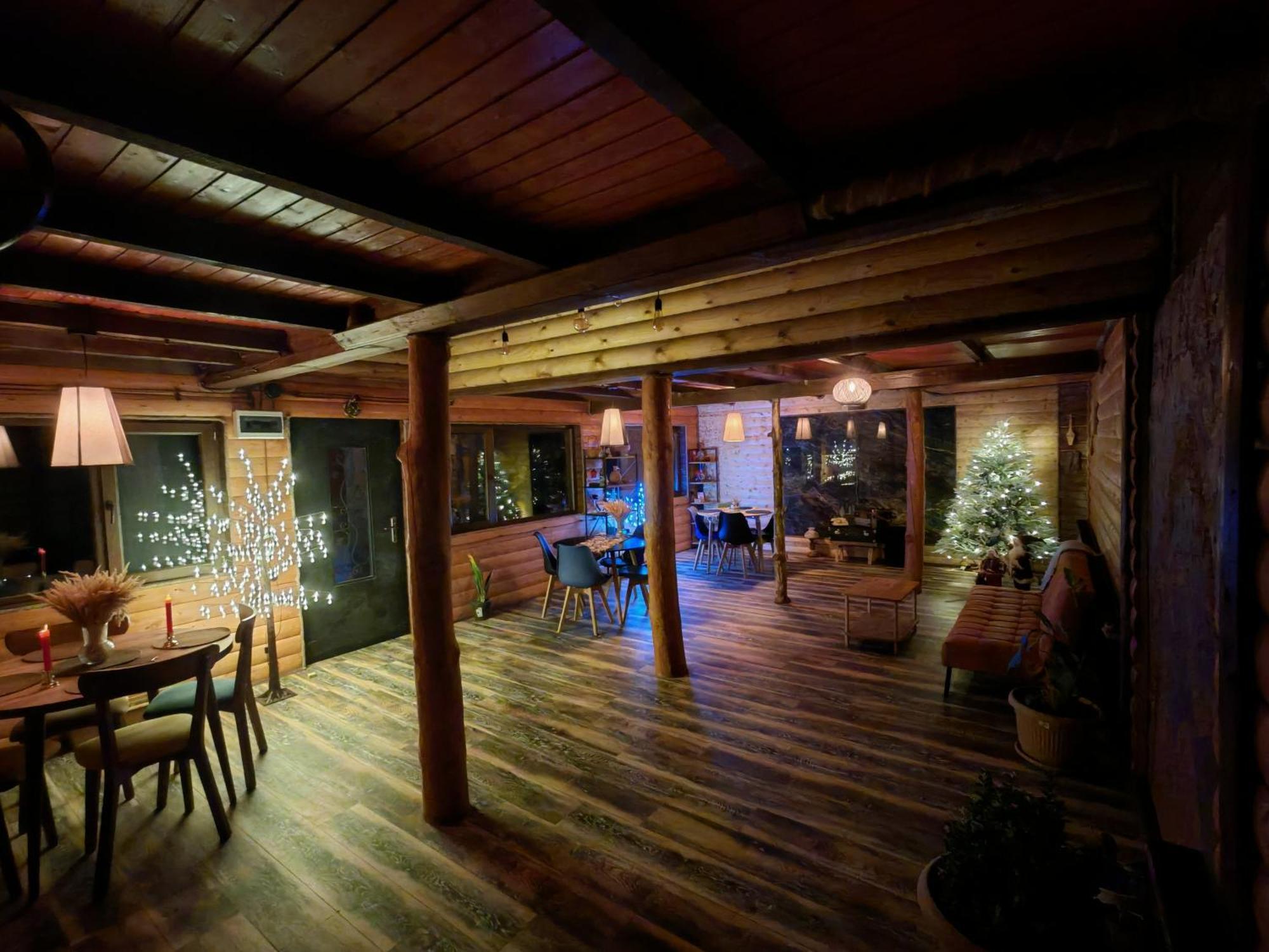 Alone Cottage Kazbegi Rom bilde